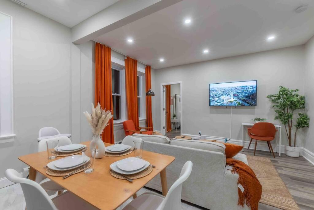 Pumpkin Premise By Airport, 5 Beds, Sleeps 8, Book 7 Days, Get 20 Percent Off Leilighet Newark Eksteriør bilde